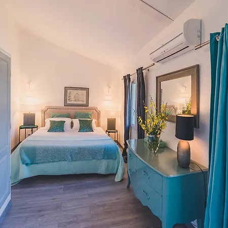 Bed & Breakfast Maison Sadina *