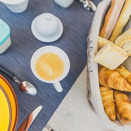Bed & Breakfast Maison Sadina Seguret