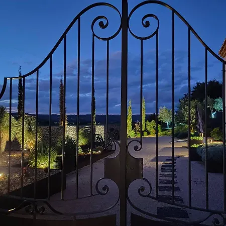 Bed & Breakfast Maison Sadina Seguret